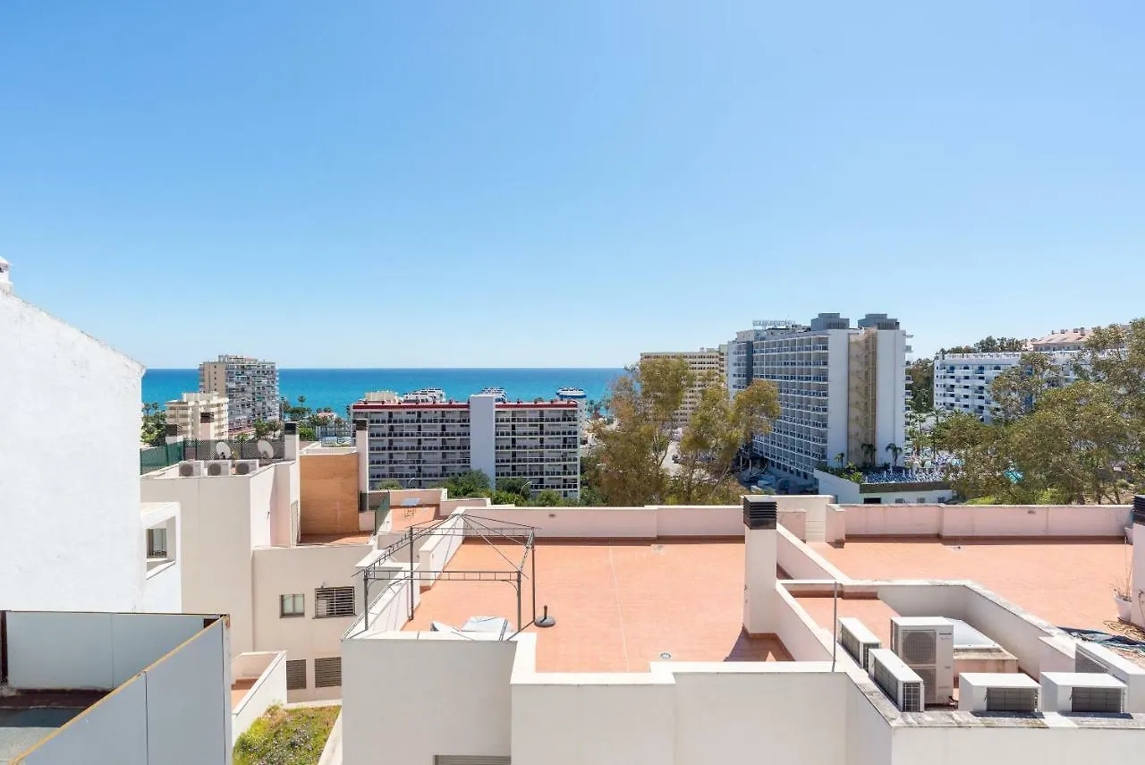 Benalmadena: Adosado Con Piscina Y Jardin Villa 0*, Benalmádena