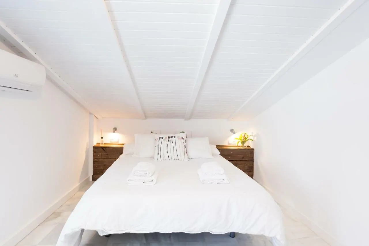 Tatil Evi Benalmadena: Adosado Con Piscina Y Jardin Villa