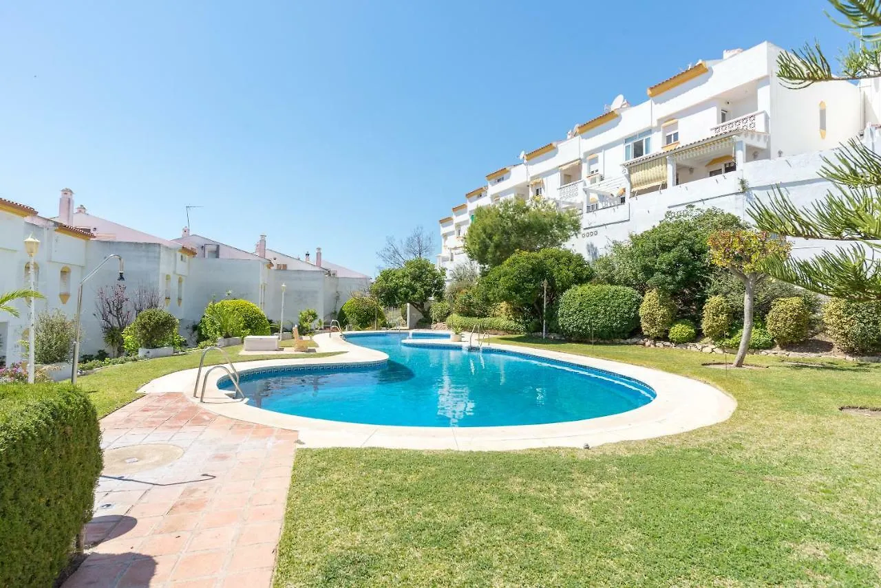 Benalmadena: Adosado Con Piscina Y Jardin Villa Benalmádena