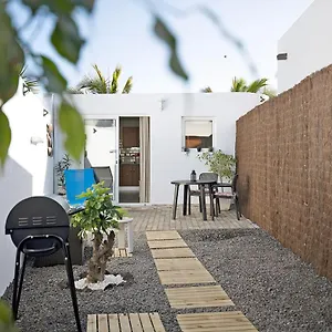 https://casa-timanfaya-1.in-canary-islands.com